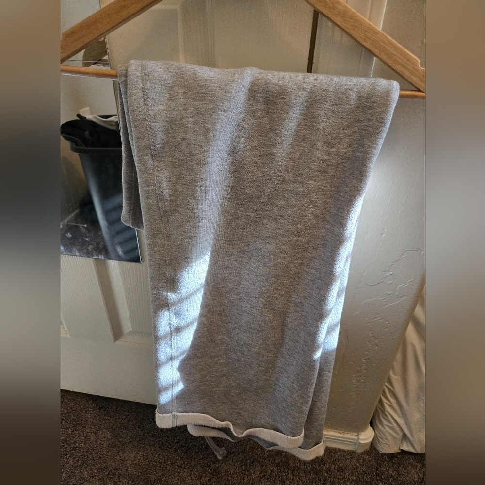 SKIMS straight leg sweat pants